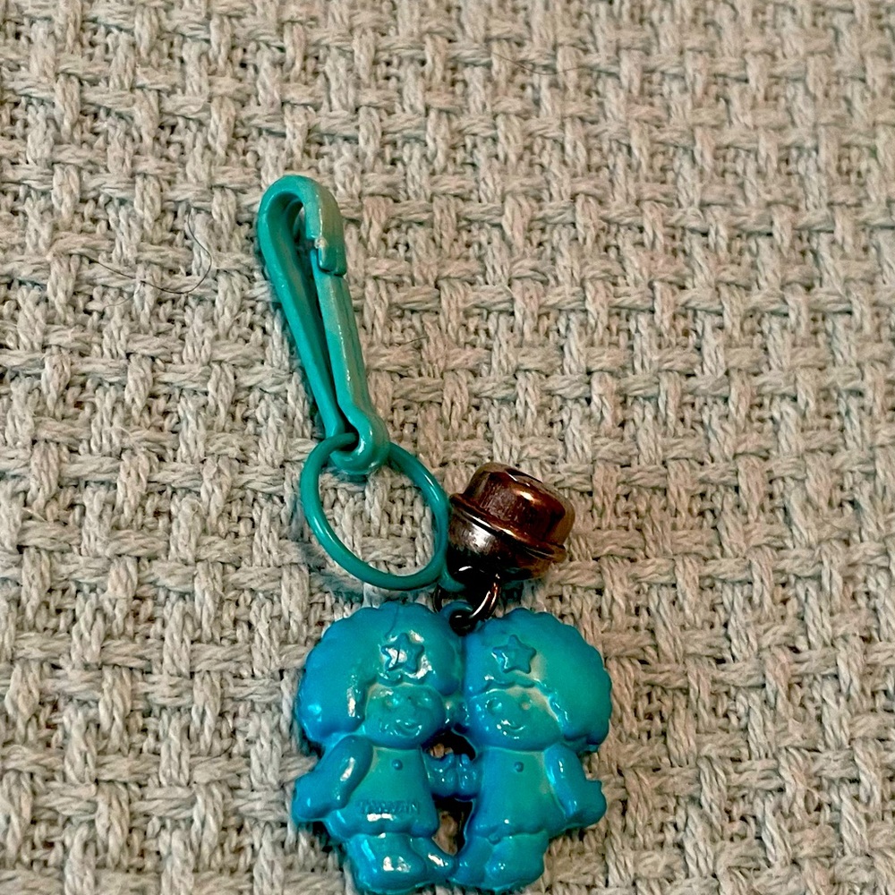Vintage 80’s plastic charm for charm necklace.